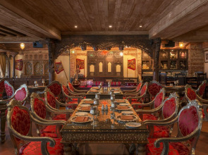 Majestic Premier Hotel