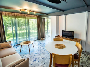 Guest House 7