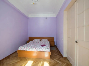 Prorizna Studio Kiev Apartment