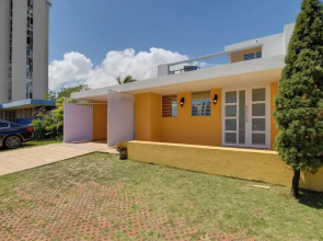 Private Heated Pool: Walk to Isla Verde Beach