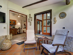 Lacco Cottage