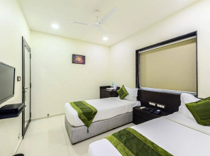 OYO 16703 Hotel The Platinum