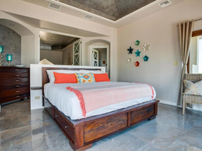 Villa Laguna Gecko in Belize City