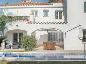 Th11 Villa in Cambrils con Piscina