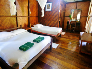Khao Sok Riverside Cottage