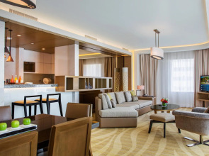 Отель Towers Rotana