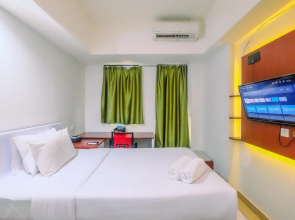 Relaxing Studio At 21Th Floor Evenciio Margonda Apartment