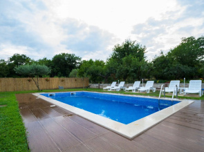 Studio Apartments Petkovic