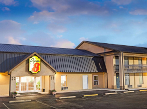 Super 8 By Wyndham Carrollton Ga