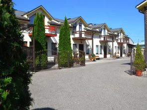 Townhouse Park and House