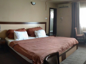 The Camelot Rest House