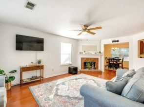 Atlanta Area Home w/ Yard ~ 2 Mi to Six Flags