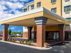 Comfort Suites Cincinnati