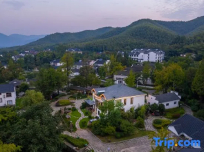 Leisurely · Changxing Poetry Garden View Resort Villa