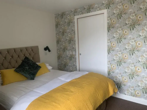 Stag & Thistle Hotel and Restaurant
