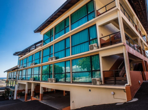 Tiki Hotel - Hospitality School of Tahiti