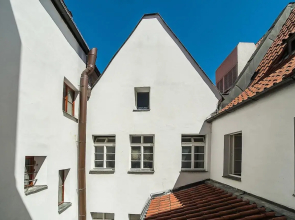 Unique Apt 250m from the Charles Bridge