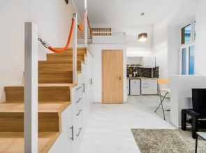 Astoria Airconed 1 Bedroom Apartment