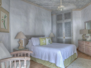 Waverly One by Blue Sky Luxury