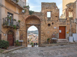 Amazing Home in Tusa With 2 Bedrooms and Wifi