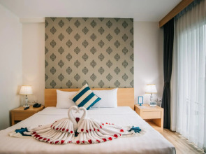 iCheck inn Central Patong