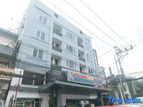 Comfy Inn Manila Kalaw by RedDoorz