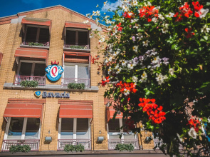 Queen Hotel