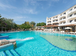 Paphos Gardens Holiday Resort