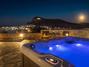 Maris Private Residence