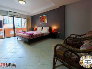 Robin’s Nest Guesthouse & Restaurant