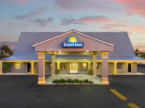 Days Inn by Wyndham Lake City I-75