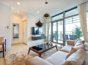 Sai Gon Finest - Panorama Suite in Central D1