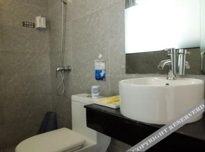 SET Youpin Hotel (Jingzhou Sanwan Road Education College)