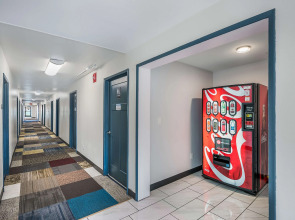 Americas Best Value Inn East Peoria