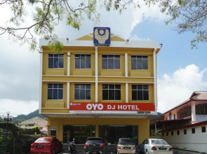 DJ Hotel Lumut by OYO Rooms