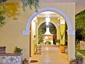 Xagnando Holiday Home