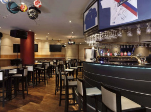 Отель Montreal Barsha