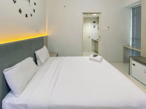 Comfortable 1Br Without Living Room At Amartha View Apartment