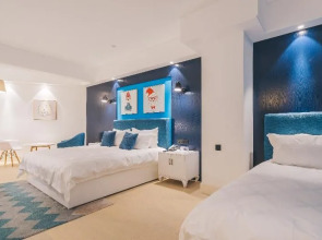 Rezen Retreat City Qiyu