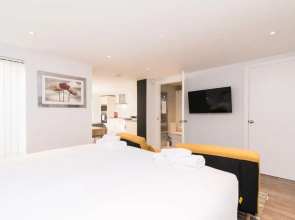 Wilford Lodge - Studio