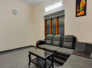 OYO 78022 Vinu Villa