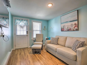 Seaside Escape w/ Porch + Direct Beach Access