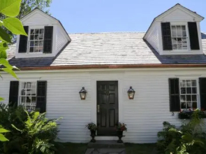 Cory Cottage at the Pansy Patch