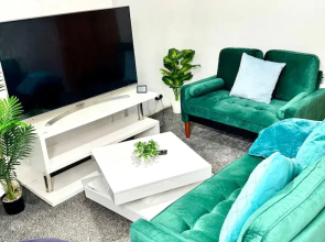 Cosy Leicester Apartment With 2 Bedrooms