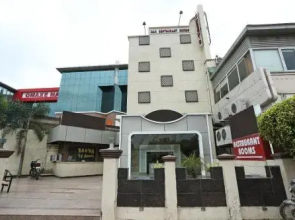 Green hotels and restaurant