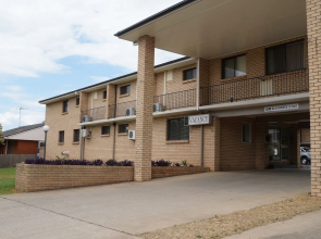 West End Motor Lodge