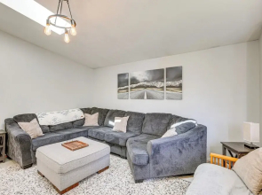 Family-friendly Home w/ Fire Pit in Bend!
