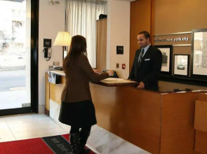 Hampton Inn Seaport Financial District