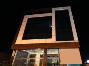 A K Regency Hotel By OYO Rooms