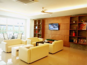 Wealth30th Apartment